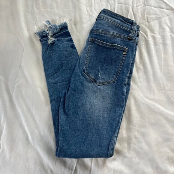 Special A Medium Wash High Waist Fringe Hem Skinny Leg Jeans | Size 3/25 - Picture 10 of 10